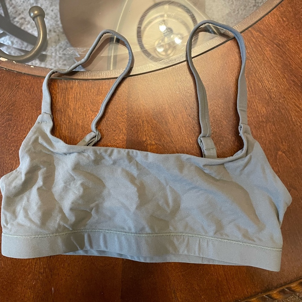 SKIMS FITS EVERYBODY SCOOP NECK BRA - Picture 2 of 4